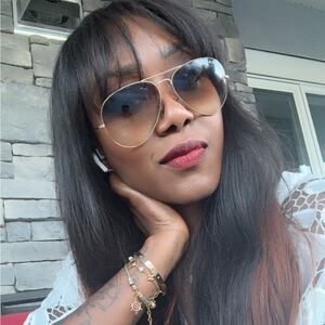 Meet your Posher, Toun